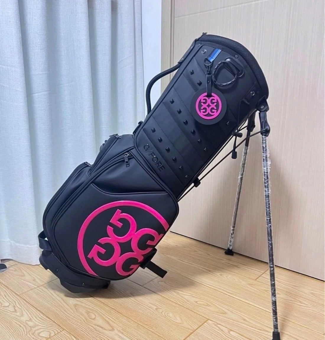 G/FORE Golf Caddy Bag / Stand Type / Black Pink / 9inch / 3.5 kg