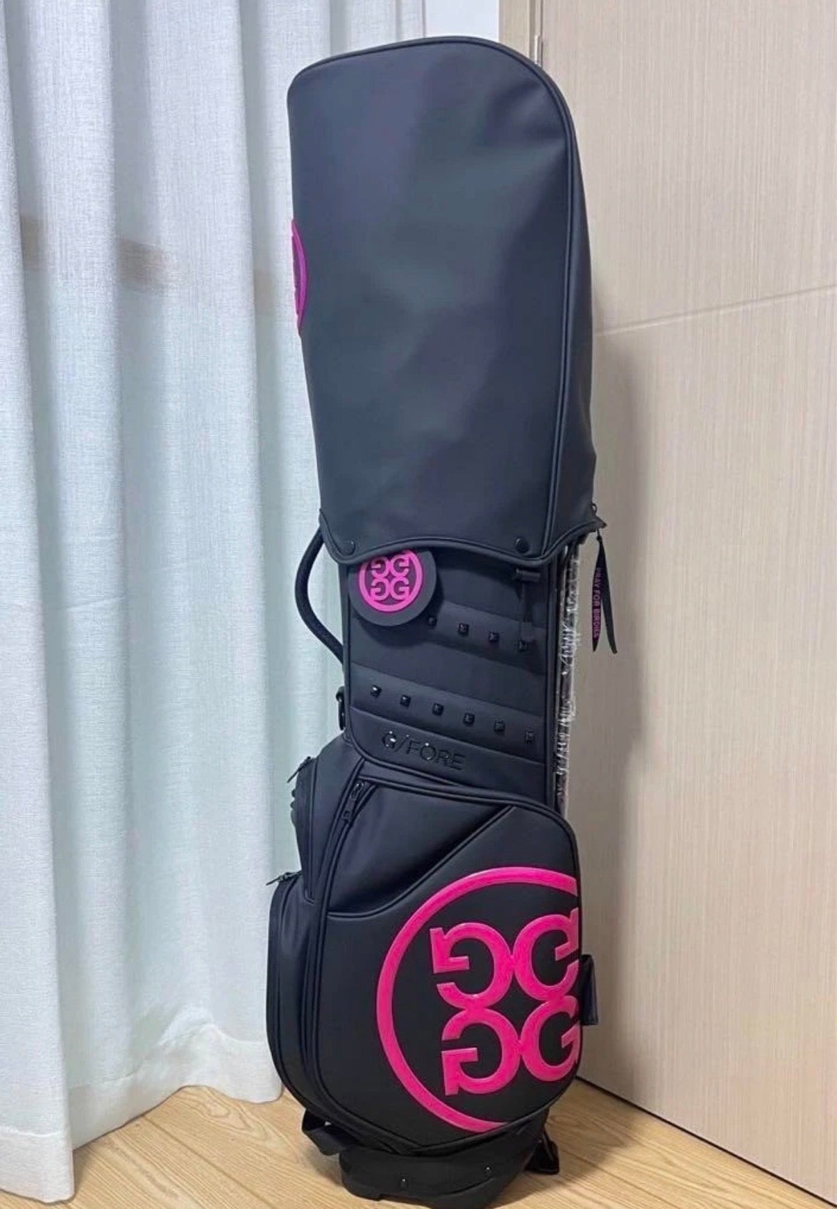 G/FORE Golf Caddy Bag / Stand Type / Black Pink / 9inch / 3.5 kg