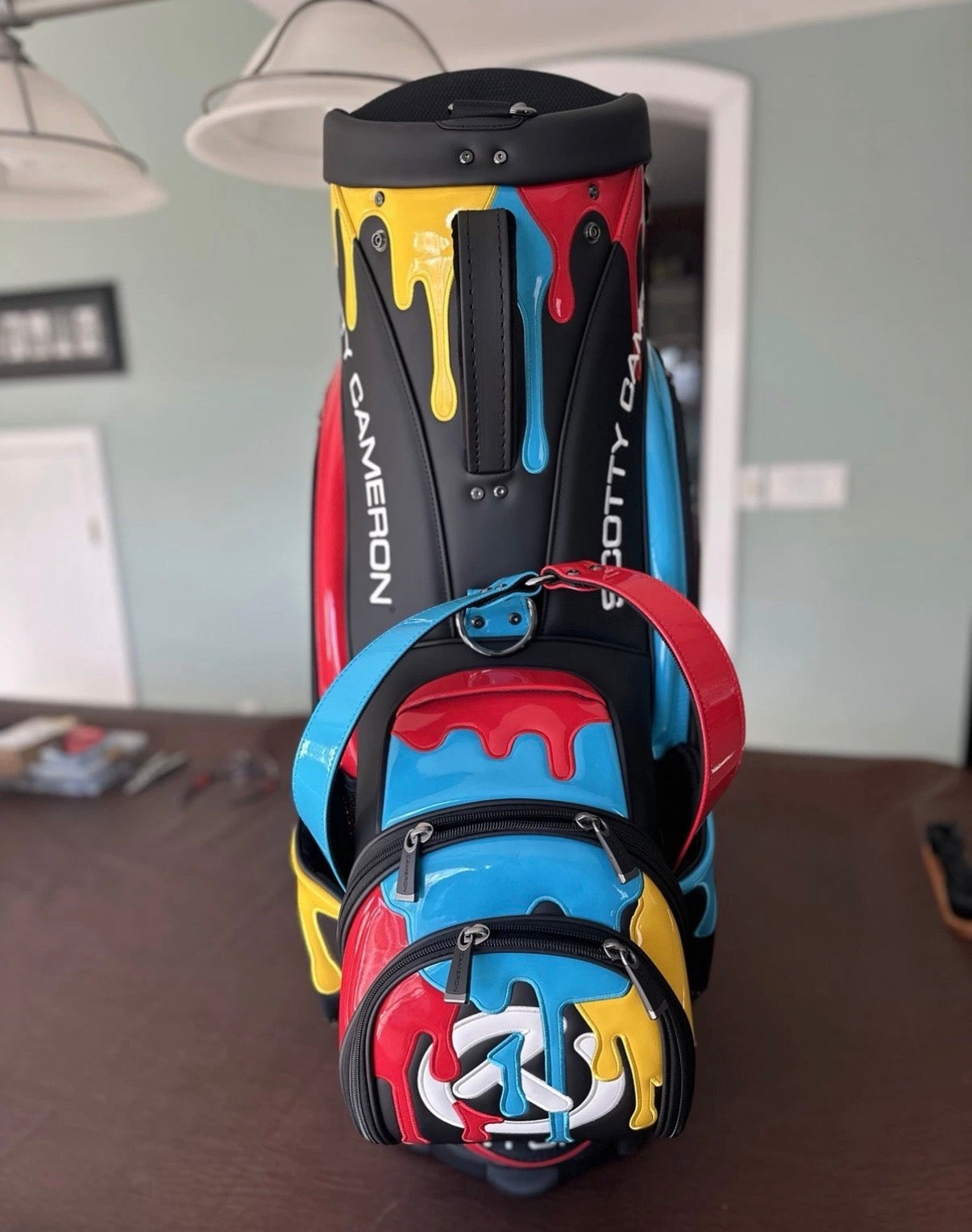 Scotty Cameron 2025 HAWAIIAN OPEN Tour Staff Bag Hula Sony Hawaii Paint Drip NEW