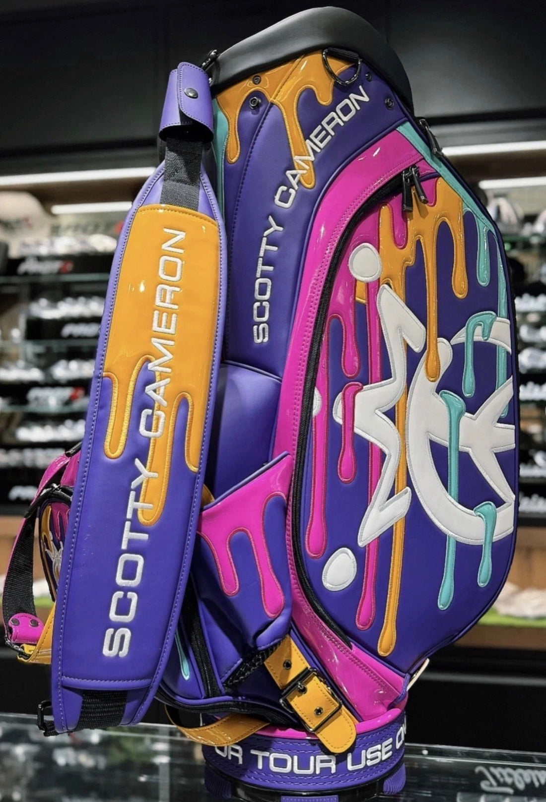 2025 Scotty Cameron Paint Drip Tour Bag - Circle T - Gallery Exclusive - Rare