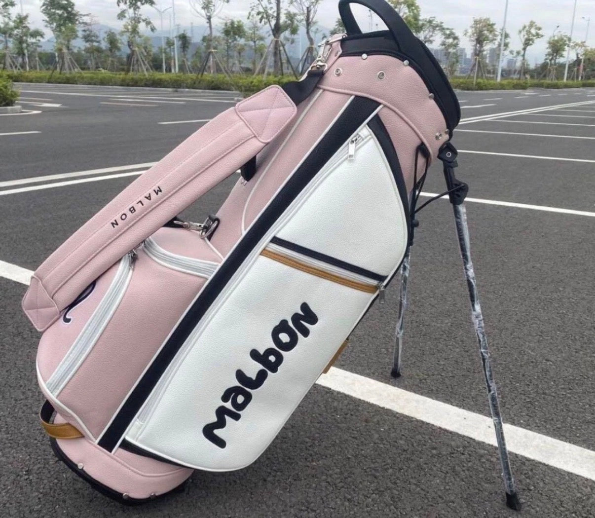 MALBON GOLF Caddy Bag Stand Type Pink Rabbit Synthetic Leather / 5-way / 2 Cover